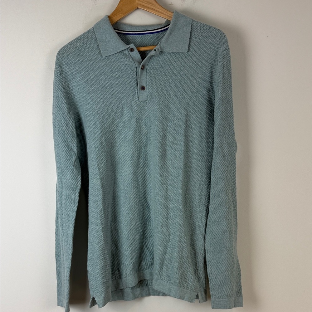 Kit and Ace Men's Light Blue Polo Shirt Size Small
